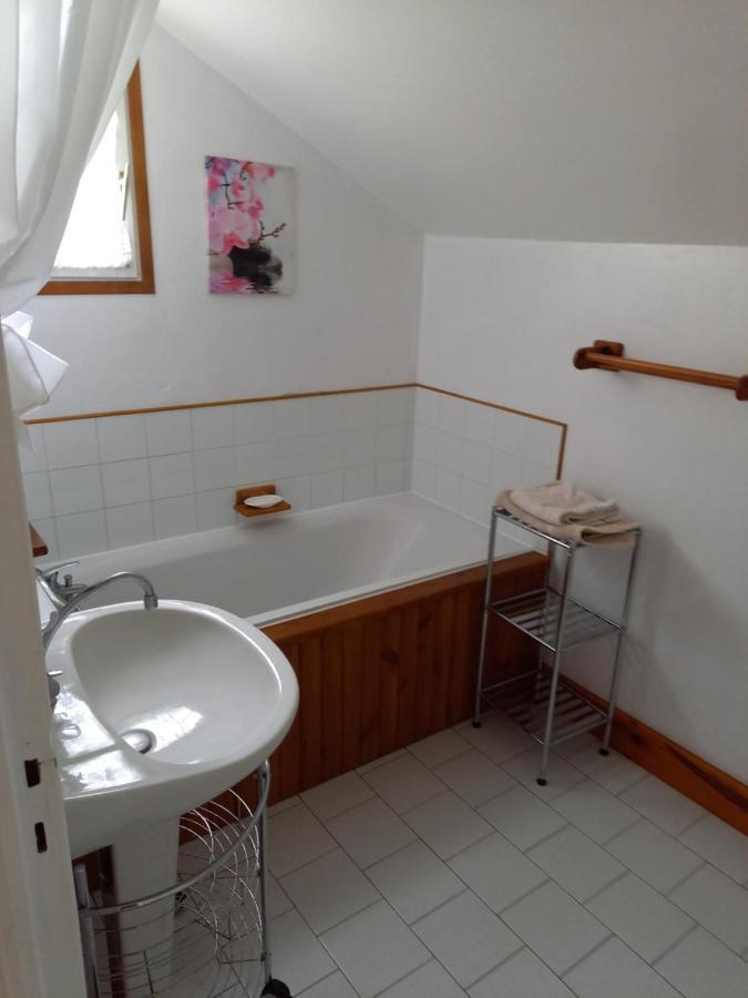 Le Mesnil-Adelee La Gasteboisiere With Swimming Pool And Games Room מראה חיצוני תמונה